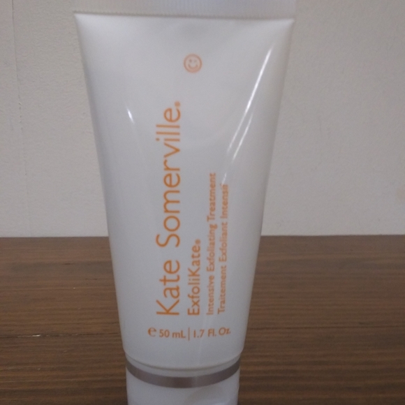 Kate Somerville Glow In A Wink Exfolikate Set - Picture 5 of 6